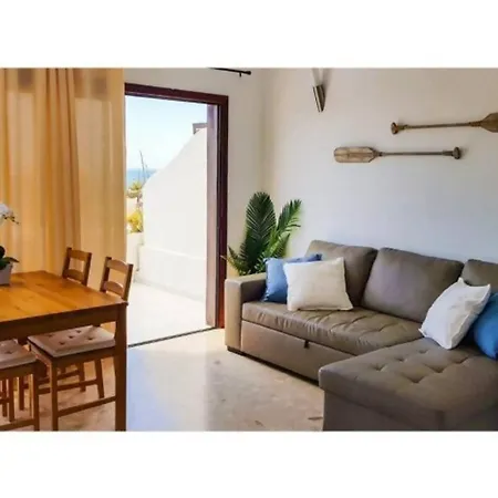 Daire Soleggiato Attico Vista Mare E Piscina Sc768